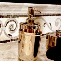 Mosaic Border with Vanitytop